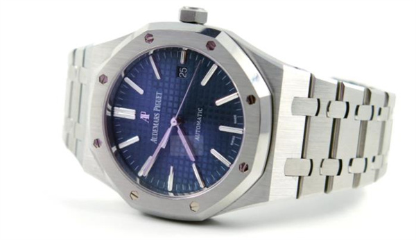 爱彼机械表机芯生锈处理技巧是什么