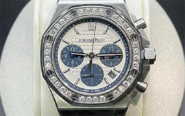 爱彼手表生锈了是什么原因